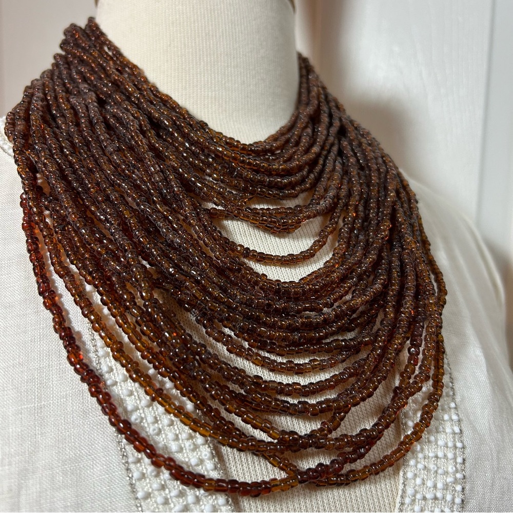VINTAGE HANDBEADED BIB NECKLACE